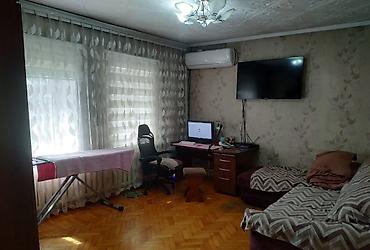 Продажа коттеджей и домов: 📍ул. Осмонкула 🔘3-комнаты 🔘56м² Продается дом в районе Осмонкула – — 2