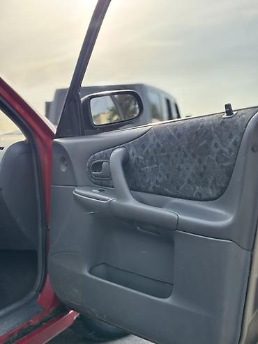 Mazda: Mazda 323: 1998 г., 1.5 л, Механика, Бензин, Универсал — 12