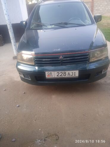 mitsubishi space wagon 1998: Mitsubishi Space Wagon: 2.4 л, Автомат, Бензин, Минивэн