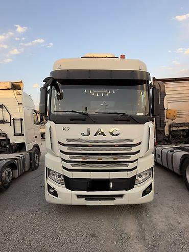 Коммерческий транспорт: Тягач, JAC, 2021 г., Без прицепа — 3