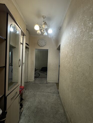 клубный дом купить квартиру: 3 комнаты, 60 м², 105 серия, 1 этаж, Косметический ремонт