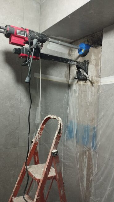 оборудование для пенобетона: Алмазное бурение отверстий в бетоне и кирпиче. - Стационарная