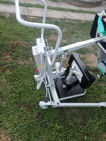 Hodalice, štake, štapovi za hodanje, kolica za hodanje: Aks Torneo II pomoćno sredstvo za stajanje-aktivni Aku kran kao nov — 22