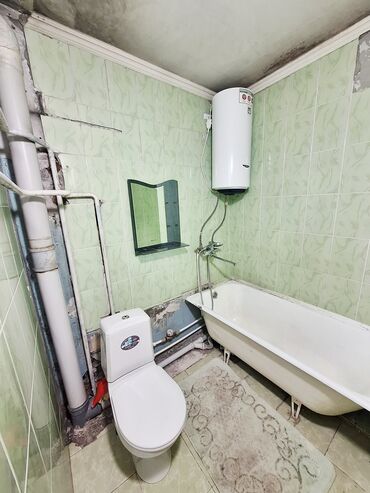 Продажа квартир: 2 комнаты, 43 м², 104 серия, 5 этаж, Старый ремонт at lalafo.kg — 12 Продажа квартир: 2 комнаты, 43 м², 104 серия, 5 этаж, Старый ремонт — 12