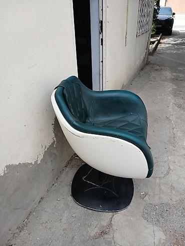 Salon, tibbi kreslolar: Satılır: salon/berber kreslosu - Dizayn: yumru formalı, dərin — 3