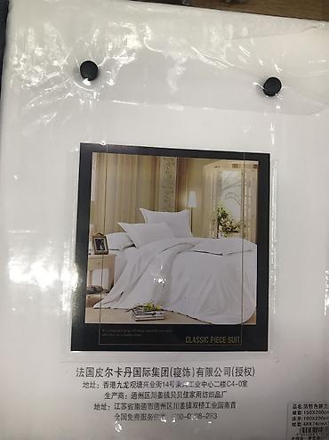 bed sheets: День ночь комплекты полуторки 1300сом, белый комплект постельного — 9