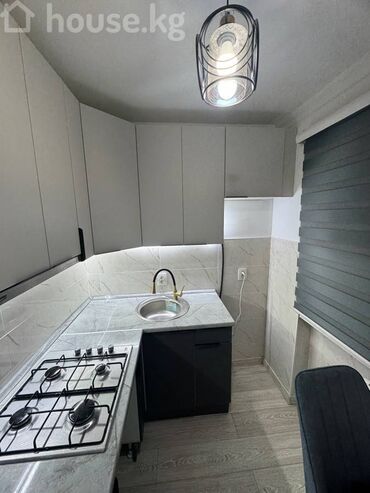 сколько стоит трехкомнатная квартира в бишкеке: 1 комната, 34 м², Хрущевка, 1 этаж, Дизайнерский ремонт