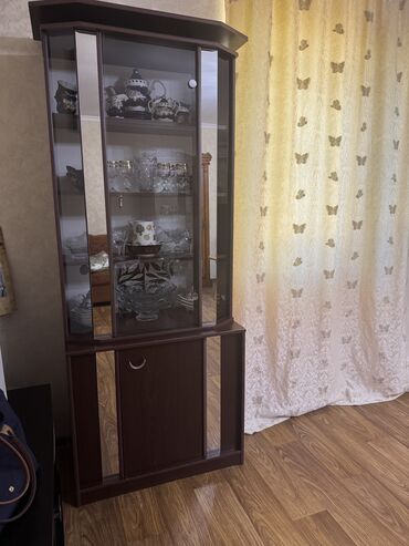 macbook бу купить: Сервант, Б/у, ЛДСП