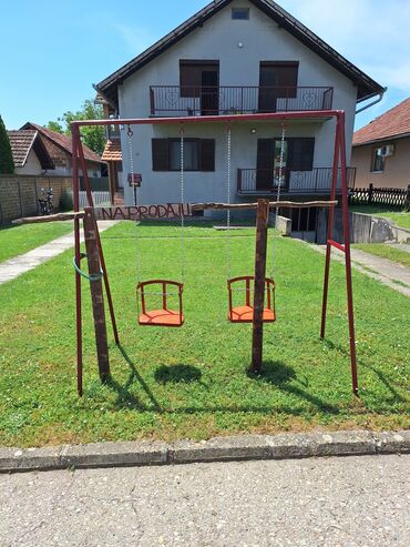 elektricna njihalica za bebe: Dečije ljuljaške sa dva sedišta, idealne za dvorište ili baštu