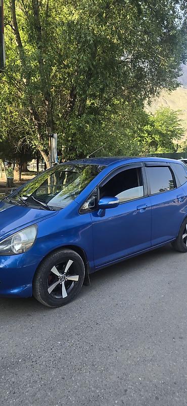 фит токмок: Honda Fit: 2008 г., 1.4 л, Механика, Бензин, Хэтчбэк — 5