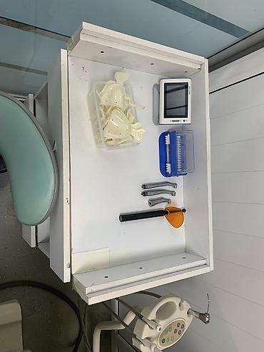 Медицинское оборудование: 2 стом установки с компрессором, сухожар гп 40, и более 20 ти лотков с — 11