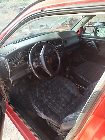 для авто: Volkswagen Golf: 1993 г., 1.6 л, Механика, Бензин, Хэтчбэк — 5