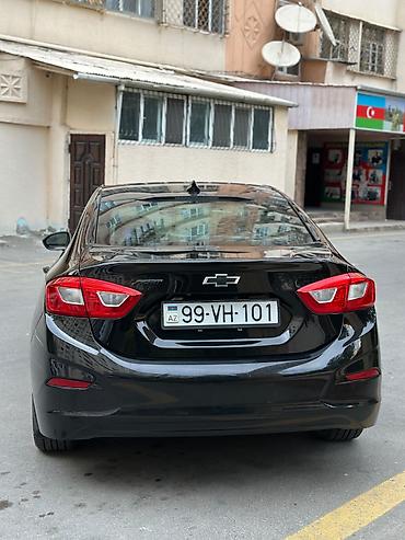 masin mator: Chevrolet Cruze: 1.4 l | 2017 il 90900 km Sedan — 4