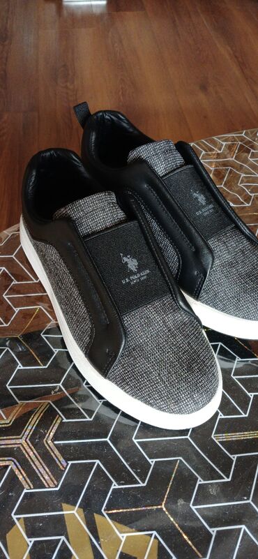 Toy paltarları və aksesuarları: U.S. Polo Assn. slip-on idman ayaqqabısı - Model: slip-on, bağcığsız