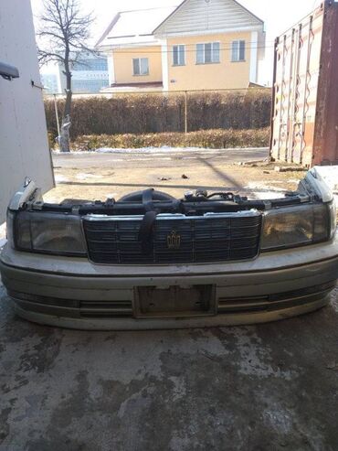 Бамперы и комплектующие: Бампер Toyota Crown JZS151 1997 (б/у)