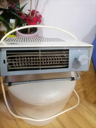 Kaloriferi: Grejalica duvaljka 2000 w ispravna Kontakt Zagreb
Mirjevo na lalafo.rs — 4 Kaloriferi: Grejalica duvaljka 2000 w ispravna Kontakt Zagreb
Mirjevo — 4