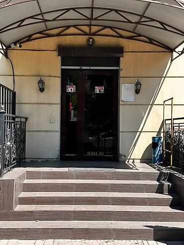 70 сом: Сдается в аренду офисное помещение от собственника Предлагаются в — 1