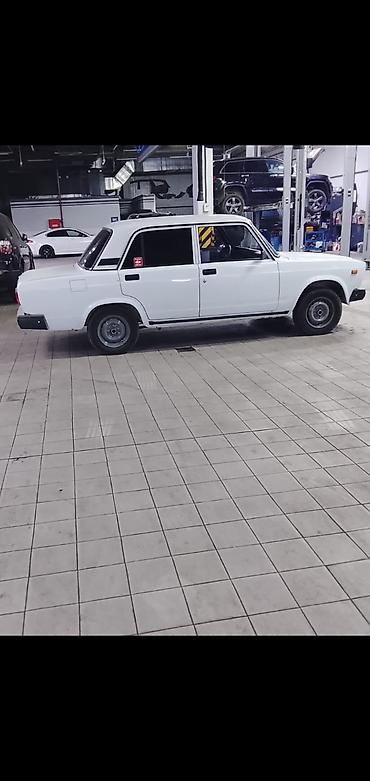vaz guzguleri: VAZ (LADA) 2107: 1.6 l | 2007 il 150000 km Sedan — 1