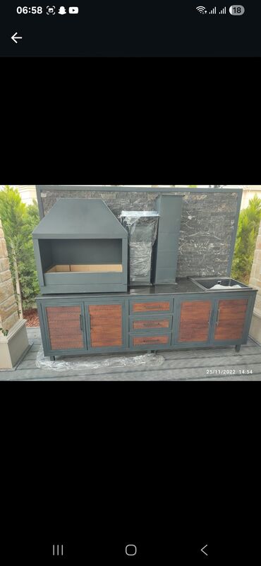 Soyuducu vitrinləri: Məhsul: Peçenye–şirniyyat üçün soyuduculu vitrinlər Təsvir: - — 38