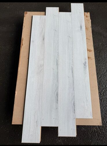 Laminat: Salam əziz musdərilər laminatlarmiz 31 32 33 klass olmagla 8 mm 10 mm -da lalafo.az — 5 Laminat: Salam əziz musdərilər laminatlarmiz 31 32 33 klass olmagla 8 mm 10 mm — 5