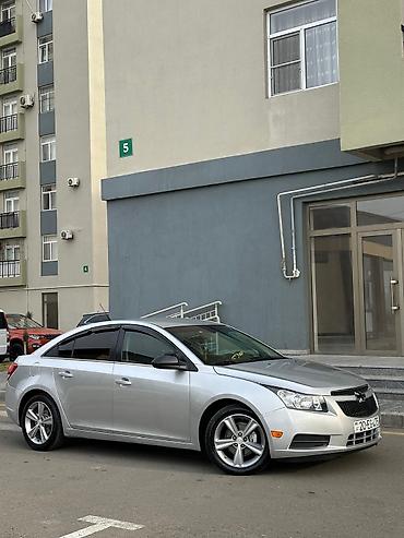 cruze spoyler: Vuruğu udarı, dəyişən detalı yoxdur.Vini təmizdir.Koja salon, 17 lik — 6