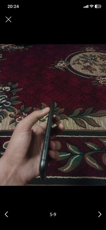 Apple iPhone: IPhone 11, 64 GB, Qara, Qırıq — 7