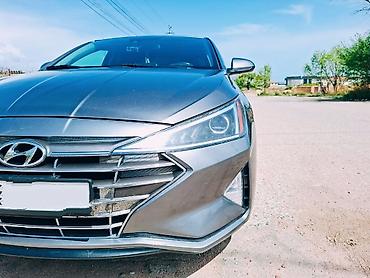 Hyundai Elantra: 2019 г., Автомат, Седан