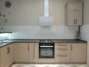 Продажа домов: Дом, 280 м², 8 комнат, Собственник — 23