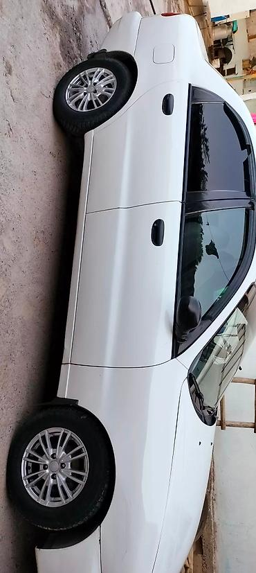 делика дизел: Daewoo Lanos: 1999 г., 1.6 л, Механика, Бензин, Седан — 4