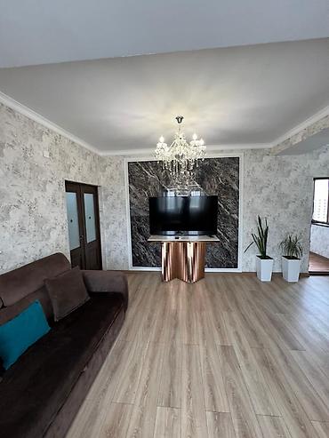 аэропортинская: 3 комнаты, 88 м², Ак-Кеме Элитка, 10 этаж, Евроремонт — 10