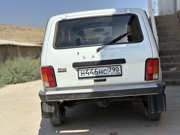 разбор корейский авто: ВАЗ (ЛАДА) 4x4 Niva: 2021 г., 1.7 л, Механика, Бензин, Жол тандабас