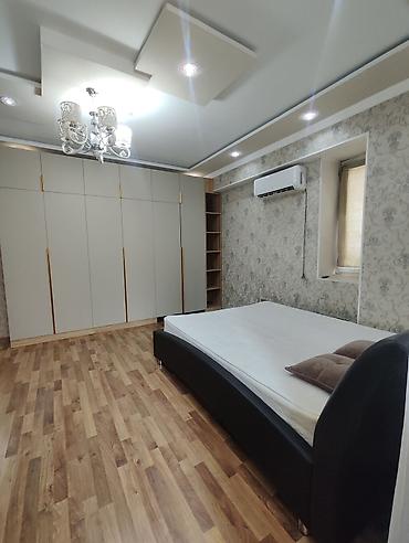 Продажа квартир: 2 комнаты, 82 м², 7 мкр 4 этаж — 17