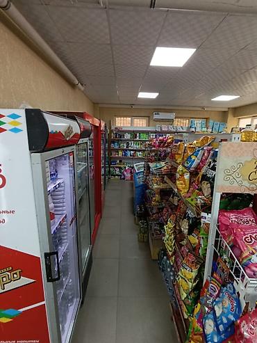 beta stores: Продажа магазинов В жилом доме, 66 м², Старый ремонт, Отдельный вход, 1 этаж — 4