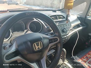 Honda: Honda Fit: 2010 г., 1.5 л, Автомат, Бензин, Хэтчбэк — 10