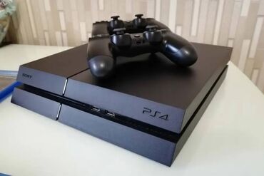 PS4 (Sony PlayStation 4): Продам свой ps4 в комплекте 2 геймпат на 1 тб на шумит не греется