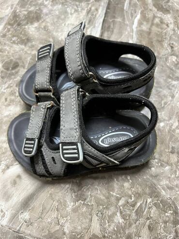 nermin usaq ayaqqabilari instagram: Çox yaxşı vəziyyətdə 24 razmerli uşaq üçün sandal