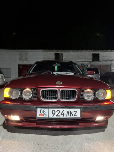 bmw x2: BMW 520: 1995 г., 2 л, Механика, Бензин, Седан