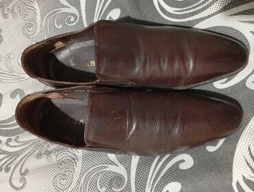 Botinkalar: Klassik kişi mokasinləri – tünd qəhvəyi rəng - Model: slip-on, bağsız