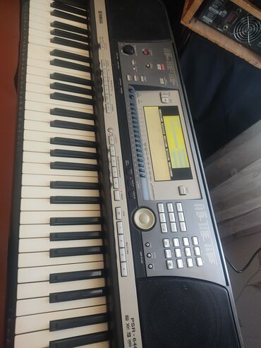 sintizator pa 800: Sintezator, Yamaha, İşlənmiş, Ödənişli çatdırılma