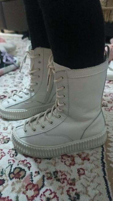 shoe rack: Детская обувь б/у в отличном состояние — набор из 4 пар 1) Высокие — 3