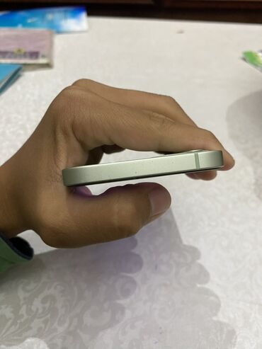 Apple iPhone: IPhone 12, Б/у, 128 ГБ, Зеленый, Защитное стекло, Чехол, 79 % — 6