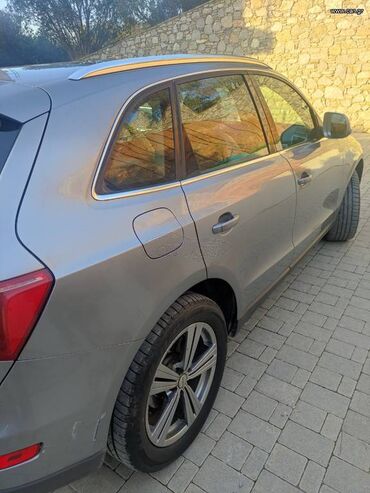 Audi: Audi Q5: 2 l. | 2010 έ. SUV/4x4 at lalafo.gr — 4 Audi: Audi Q5: 2 l. | 2010 έ. SUV/4x4 — 4