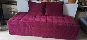 ikea trosedi na razvlačenje: Four-seat sofas, Textile, color - Purple, Used