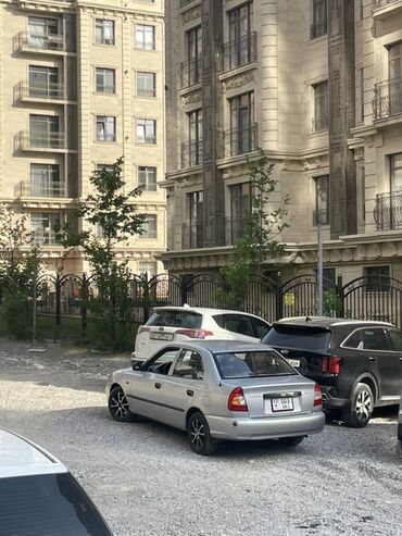 hyundai accent авто: В хорошем состоянии нету рыжиков дно всё целое.менял рулевые