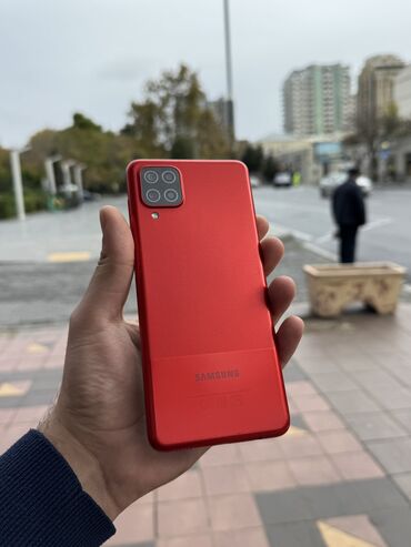 флай телефон сенсорный: Samsung Galaxy A12, 32 ГБ, цвет - Красный