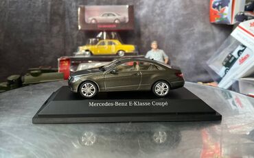Avtomobil modelləri: Mercedes, 2009 il, 1:43, Dəmir, Ödənişli çatdırılma — 20