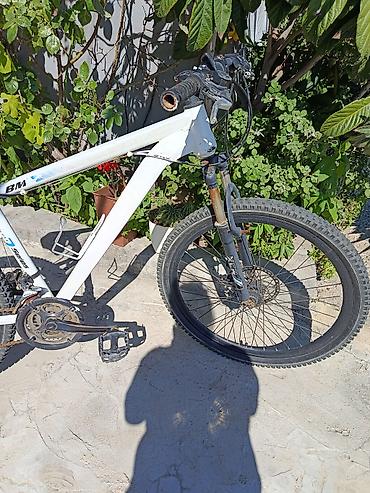 İdman velosipedləri: BM 7 Series dağ velosipedi - Çərçivə: Alüminium, 26” təkər ölçüsü — 2