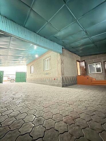 Продажа коттеджей и домов: Кирпичный дом в Новопокровке. - Планировка: 5 комнат, общая площадь — 13