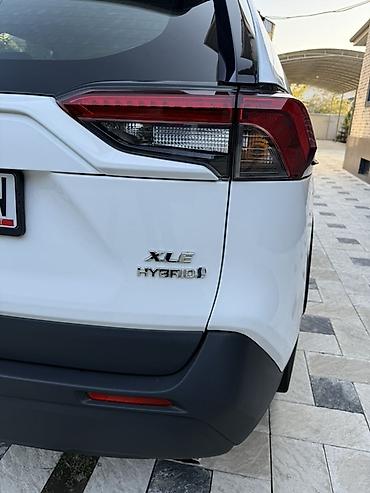 lexus 2010: Toyota RAV4: 2020 г., 2.5 л, Автомат, Гибрид, Кроссовер — 1