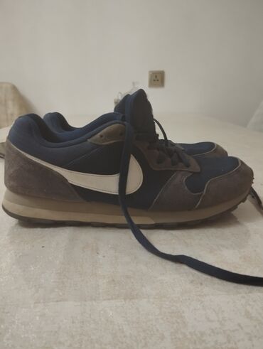 Krasofkalar və idman ayaqqabıları: Krasofqa fabrik malı İndoneziya 38 razmeri yumuşaq və rahat -da lalafo.az — 10 Krasofkalar və idman ayaqqabıları: Krasofqa fabrik malı İndoneziya 38 razmeri yumuşaq və rahat — 10